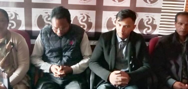 Ad hoc teachers to hold another mass rally