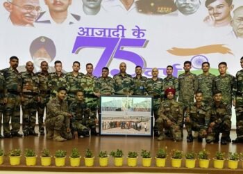 EAC felicitates air warriors for Deoghar rescue ops