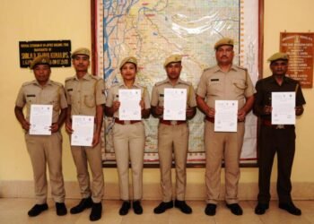 WGH police nabs 8 fraudsters for duping DC office staff