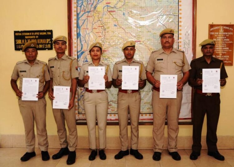 WGH police nabs 8 fraudsters for duping DC office staff