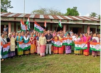 Over 400 women join TMC mahila committee in Resubelpara