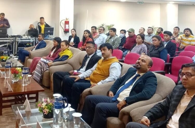 Young entrepreneurs creating value in market: FM