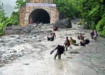 Mudslide at Sonapur tunnel cleared