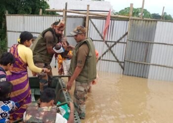 Indian Army steps in to rescue flood affected people in Assam