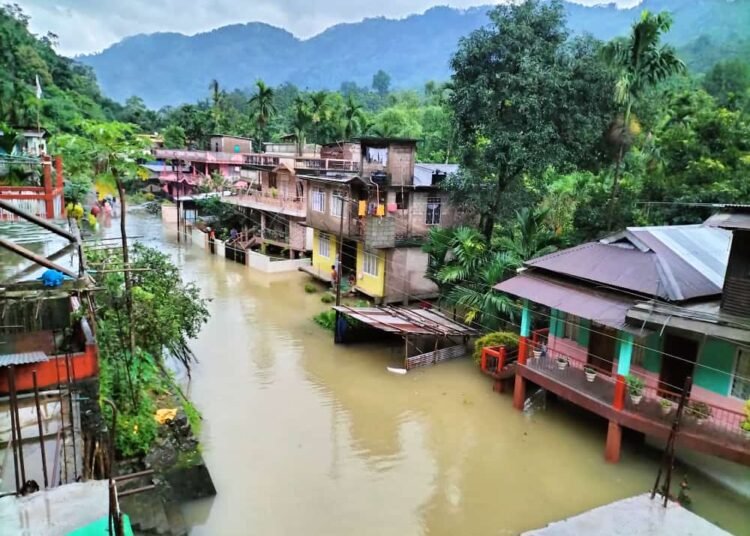 Border villages inundated in flood waters