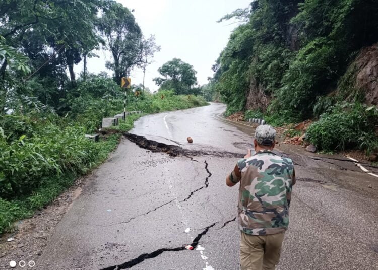 State seeks Rs 300 cr aid from Centre to rebuild damaged infra