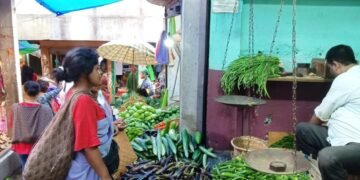 Rising vegetable prices, traders blame crop damage