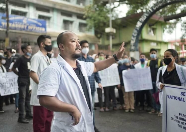 NHM staff roll back on strike