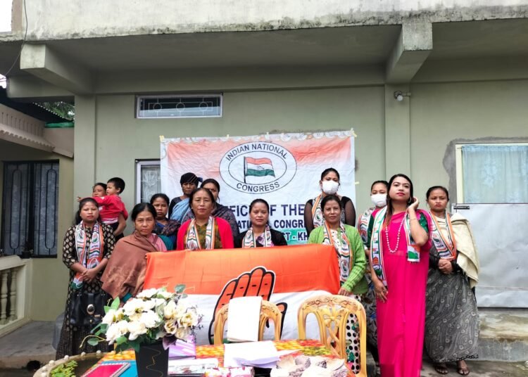 EJH mahila congress leaders resign to join NPP