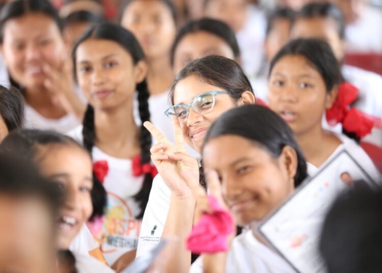 Near 2k students graduate from Aspire