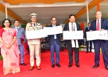 Special cover on I-Day released