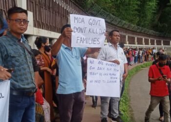 Govt treatment of contractual teachers ‘unfair’