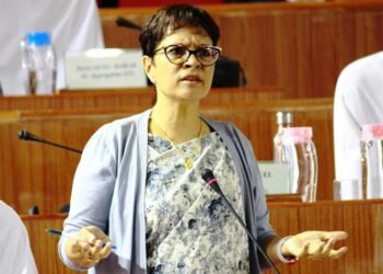 Ampareen calls for regulation of school fees