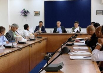 Chief Secy reviews compliance steps