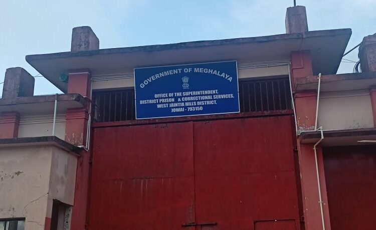 5 jail staff arrested for lapses