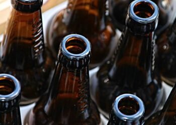 Liquor shop numbers soar by 33%