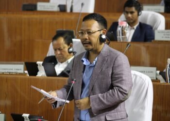 Govt engaging new group for construction of medical college