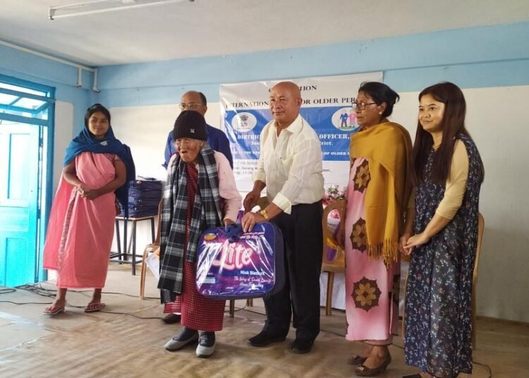 Elderly celebrated on International Day for Older People