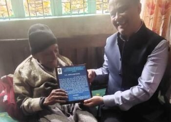 Centenarian voters felicitated in West Jaiñtia Hills