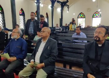 Hek joins prayer service against casinos