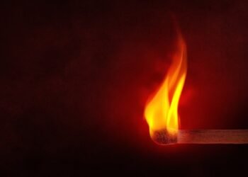 Miscreants make failed attempt to burn down room near weighbridge