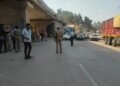 Tourists warned to stay away but border officially open