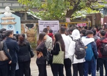 Scholarship:  Credit by Nov 15 or face strong agitation, students to Govt