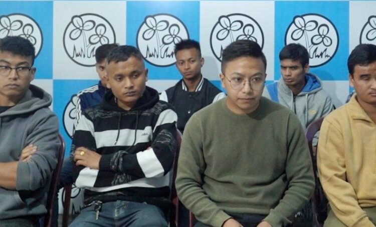 Trinamool Cong slams delay of scholarship