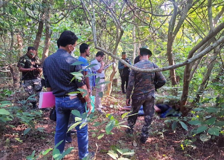 2 abductors killed in gunfight, hostages rescued