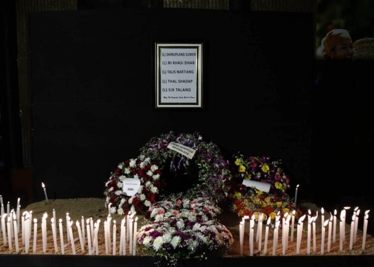 Mukroh firing: Condolence and prayer meeting held in city