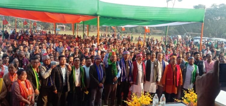 BJP welcomes 2000 joiners in Resubelpara