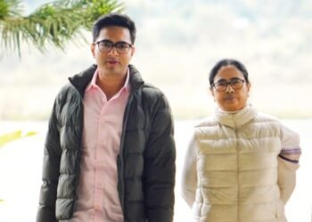 Mamata lands in M’laya to boost party’s morale