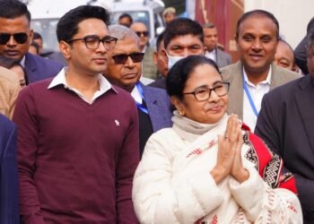 ‘Rs 1000 per month to each woman in M’laya if Trinamool comes to power’