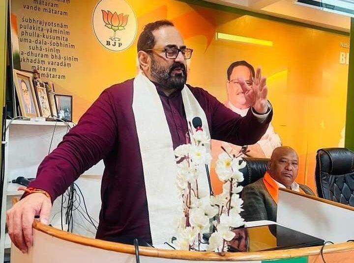 Union MoS takes up cudgel against NPP, TMC