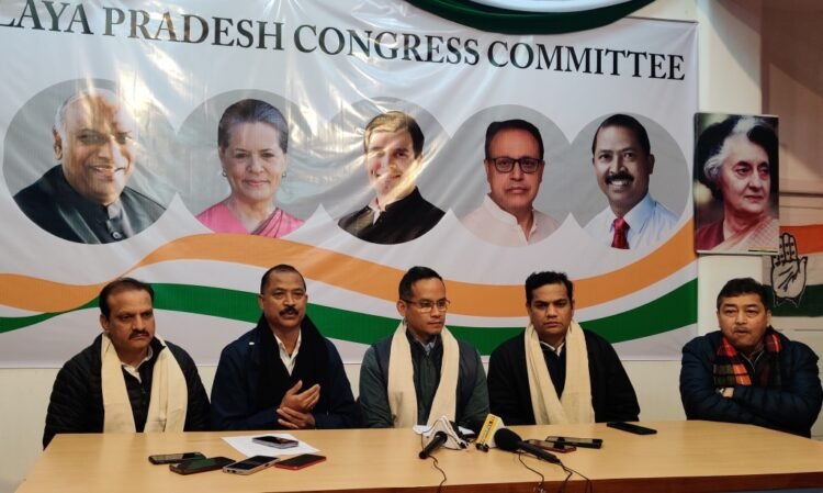 Cong panel holds one-to-one meet with ticket aspirants