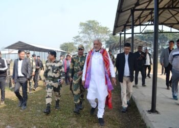 Union Minister takes stock of Indo-Bangla border