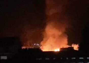 Fierce fire breaks out in Them Mawbah
