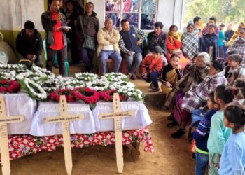 3 children charred to death inside pit