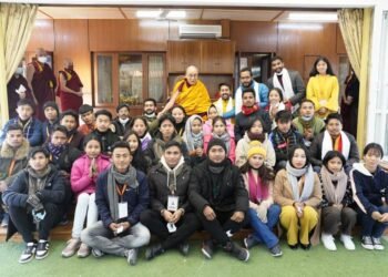 NE students under ABVP programme meet Dalai Lama