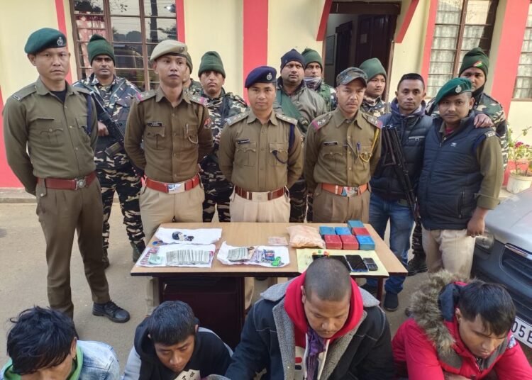 4 booked for transporting heroin