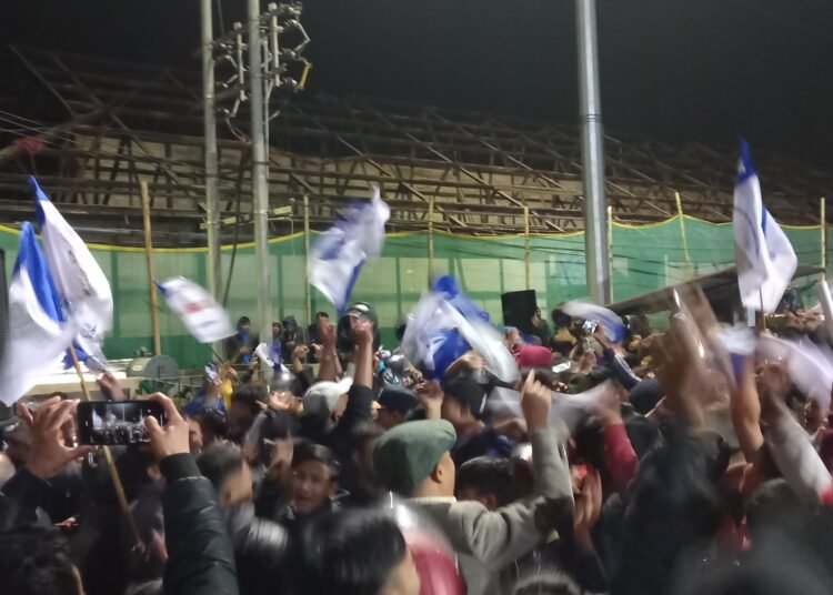 Campaigns begin to wind down