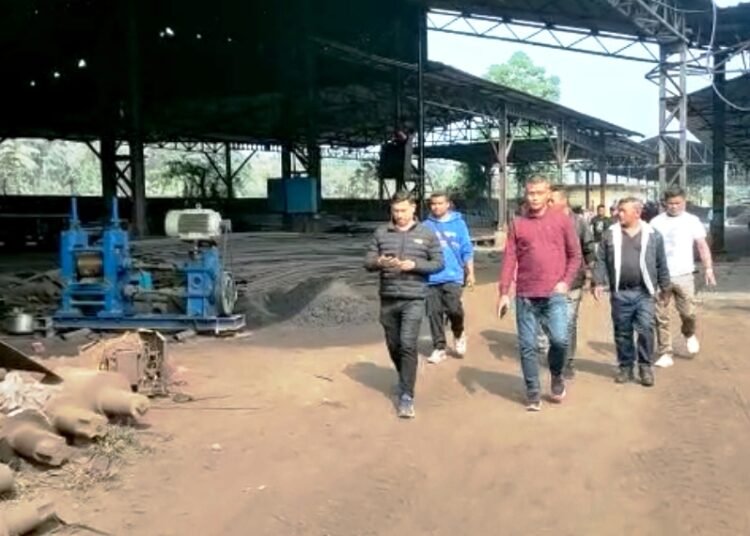 School kids struck ill due to fumes from neighbouring factory