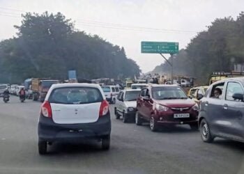 Umshyrpi-Upper Shillong traffic jam: FKJGP urges DC to intervene