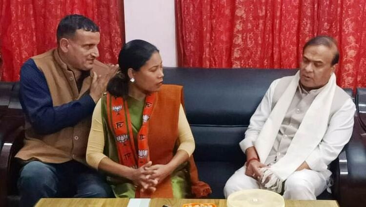 Himanta stops in Nongpoh to pitch for BJP candidate
