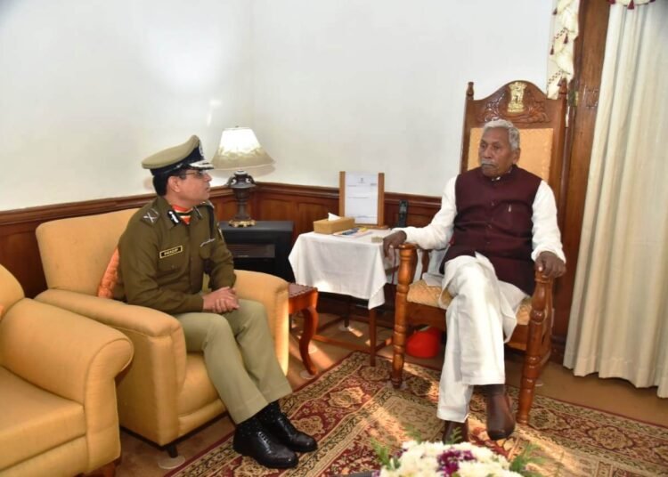 BSF Meghalaya chief appraises Guv on border security