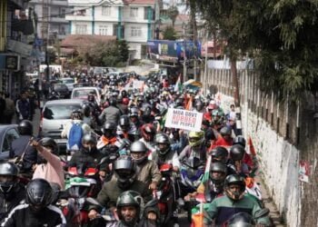 Trinamool students’ union leads bike rally against land scam