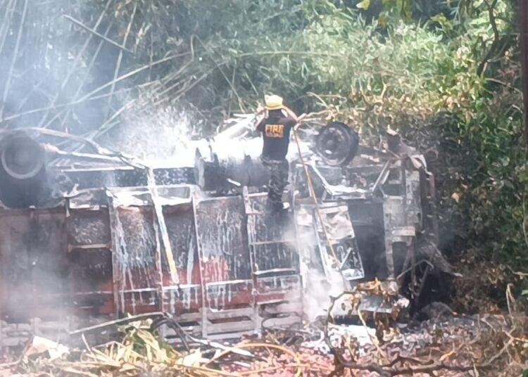 Driver, helper rescued as truck catches fire in Lumshnong