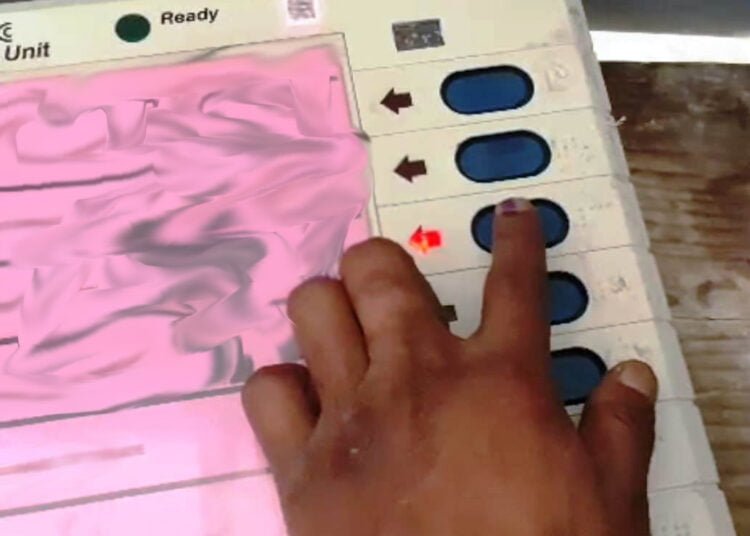 Video in polling booth could land voter in jail