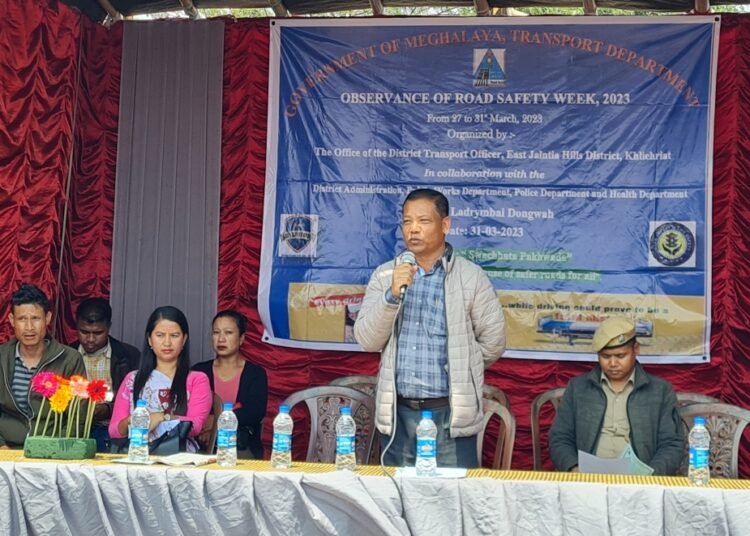 Commercial taxi drivers urged to avail permits