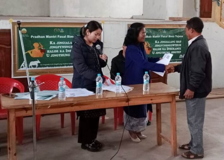 Crop insurance policy distribution in Mairang